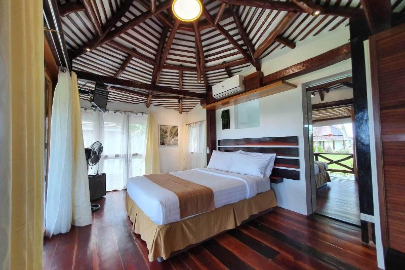 Caluwayan Palm Island Resort image