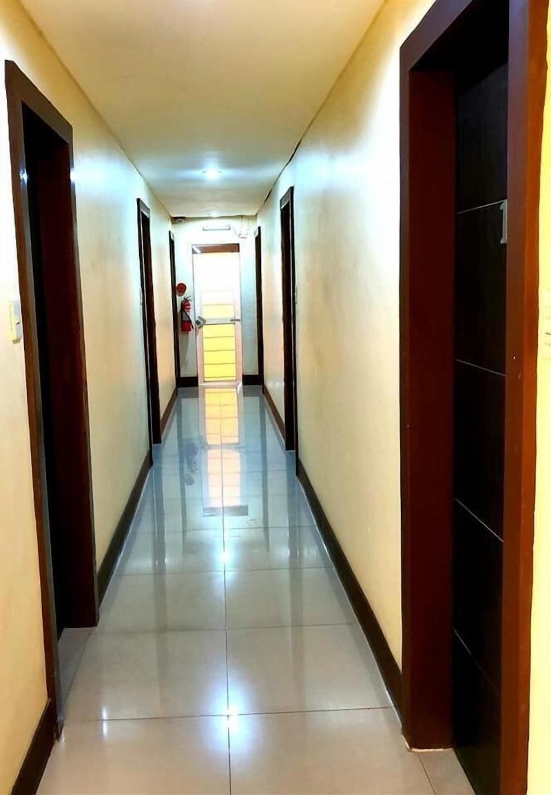 Anton's Inn Hotel image