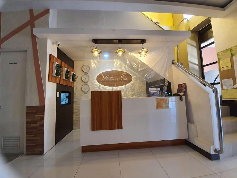 Anton's Inn Hotel image