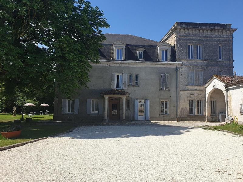 Château de Champblanc image