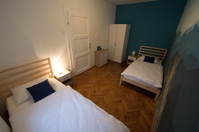 Vila Teslova image