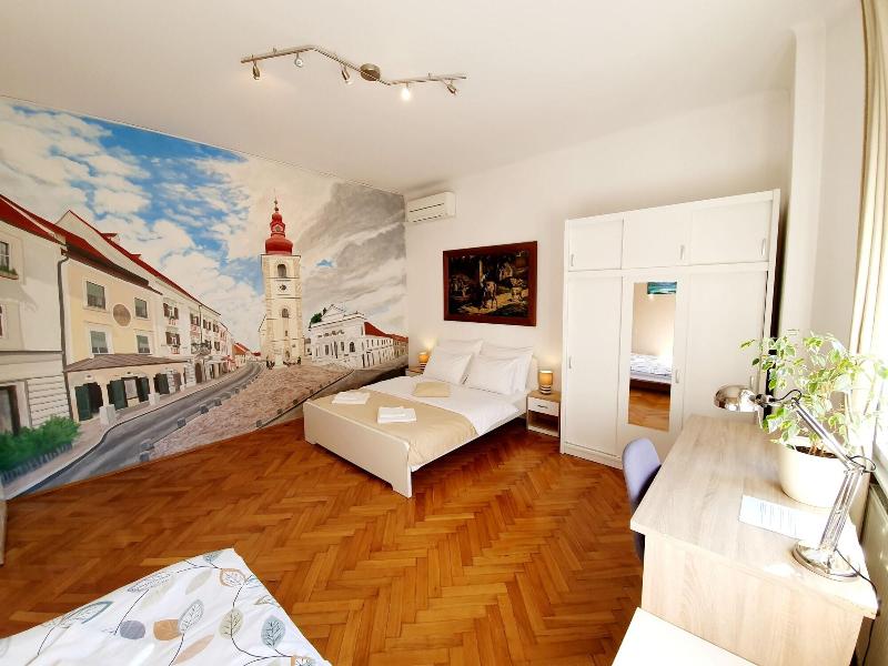 Vila Teslova image