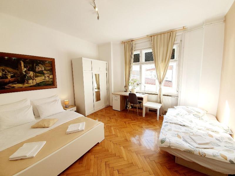 Vila Teslova image