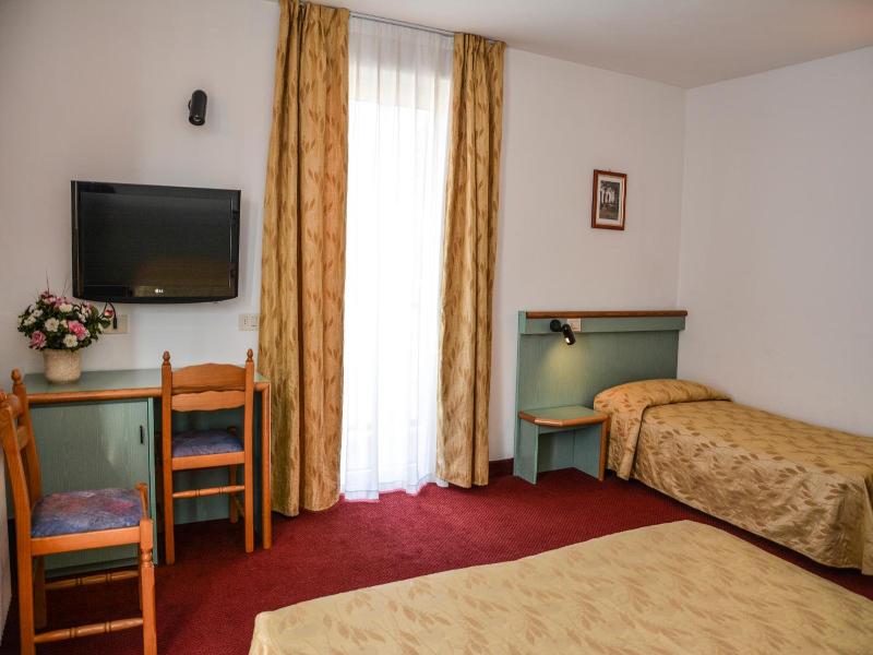 Hotel Sport image