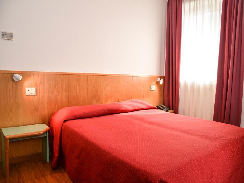 Hotel Sport image