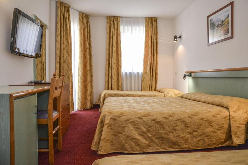 Hotel Sport image