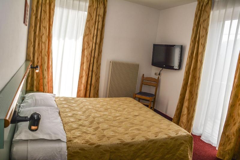 Hotel Sport image