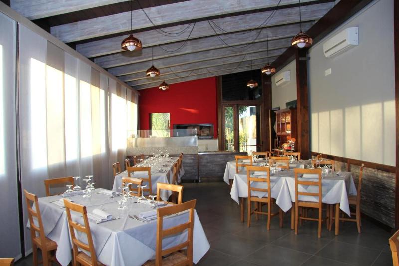 Palia's Hotel image
