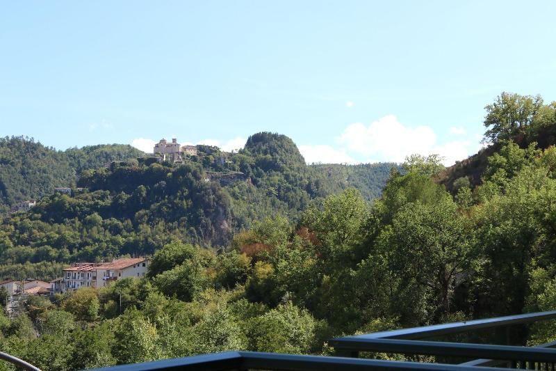 Palia's Hotel image