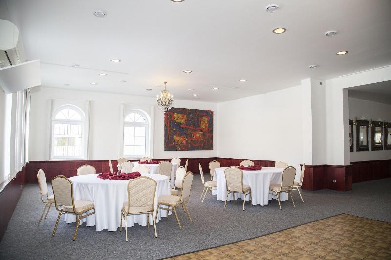 Hotel Galant Lednice image