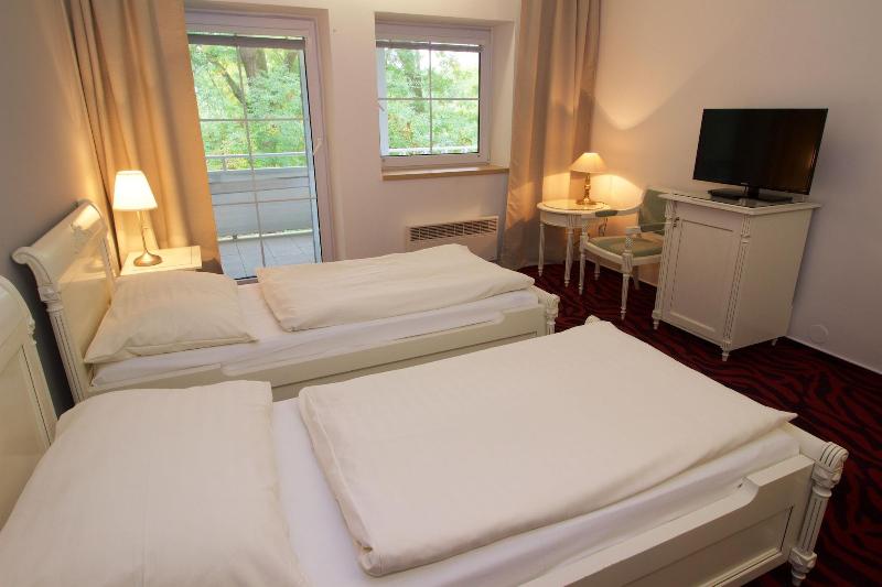 Hotel Galant Lednice image