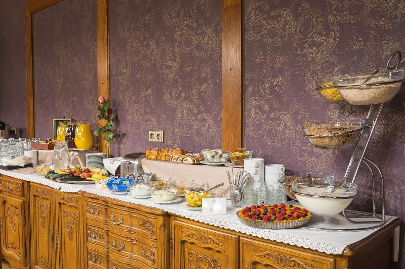Wellness & Spa hotel Villa Regenhart image