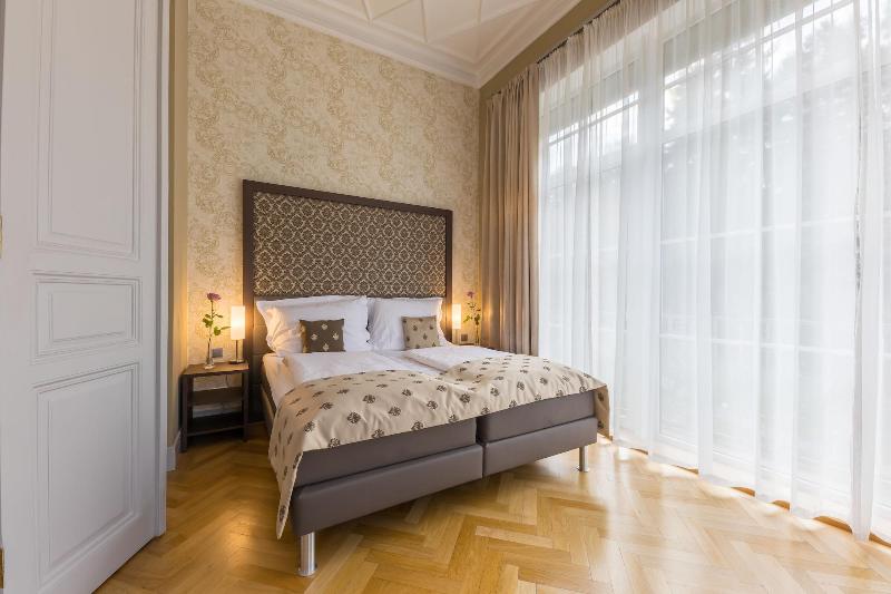 Wellness & Spa hotel Villa Regenhart image