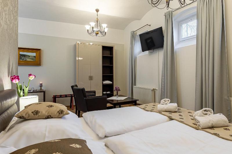 Wellness & Spa hotel Villa Regenhart image