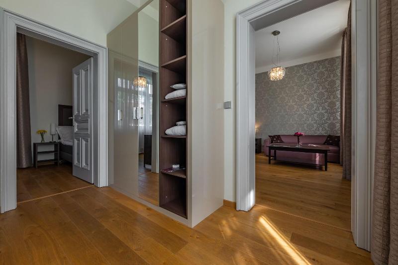 Wellness & Spa hotel Villa Regenhart image
