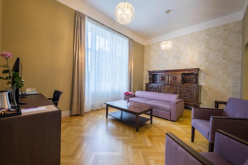 Wellness & Spa hotel Villa Regenhart image