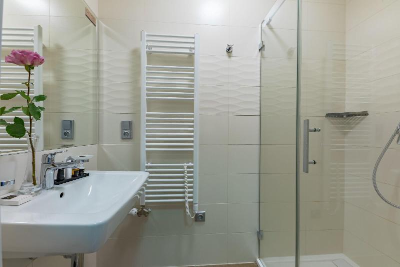 Wellness & Spa hotel Villa Regenhart image