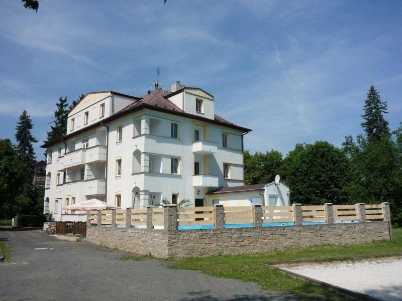 Hotel Bellevue image