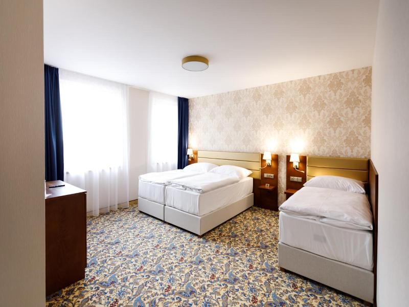 Kings Casino Hotel image