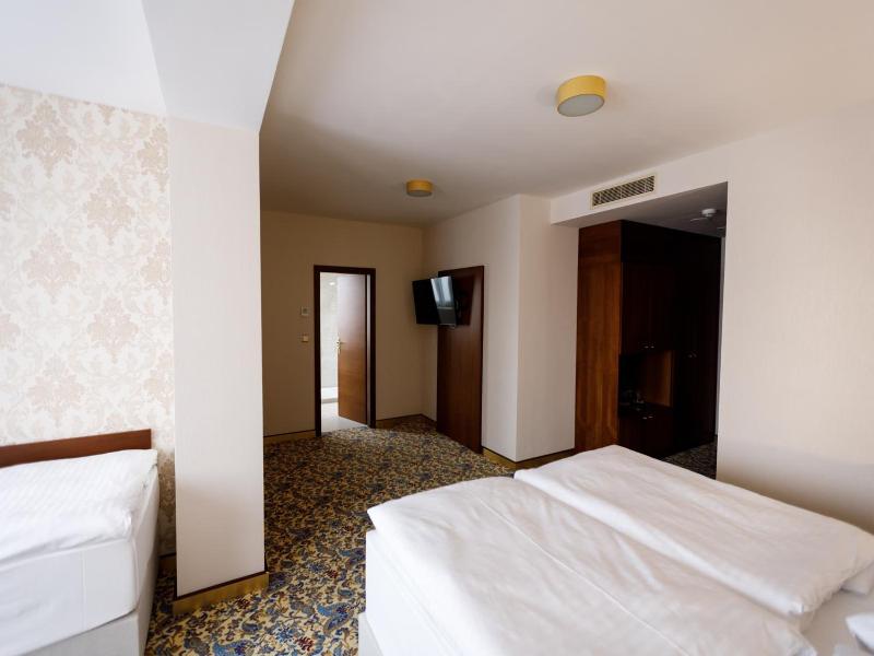 Kings Casino Hotel image