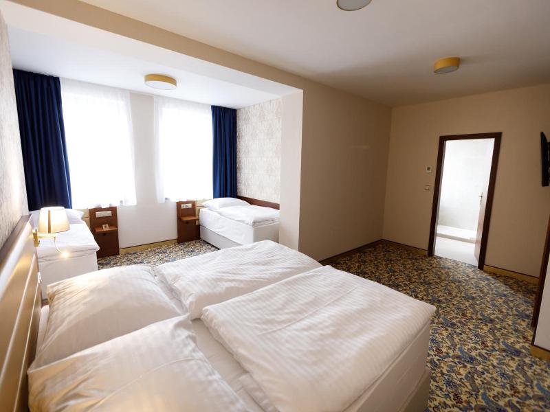 Kings Casino Hotel image