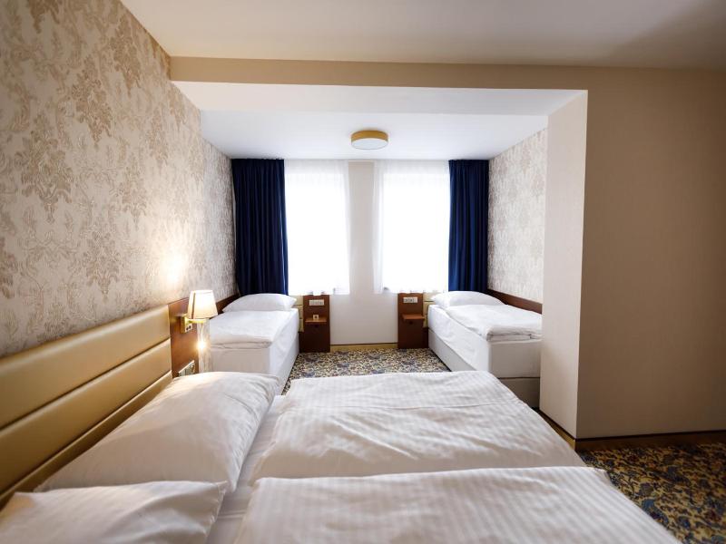 Kings Casino Hotel image