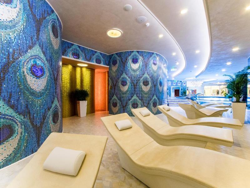 Kings Casino Hotel image