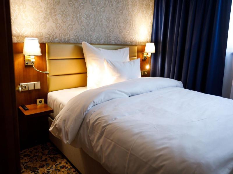 Kings Casino Hotel image