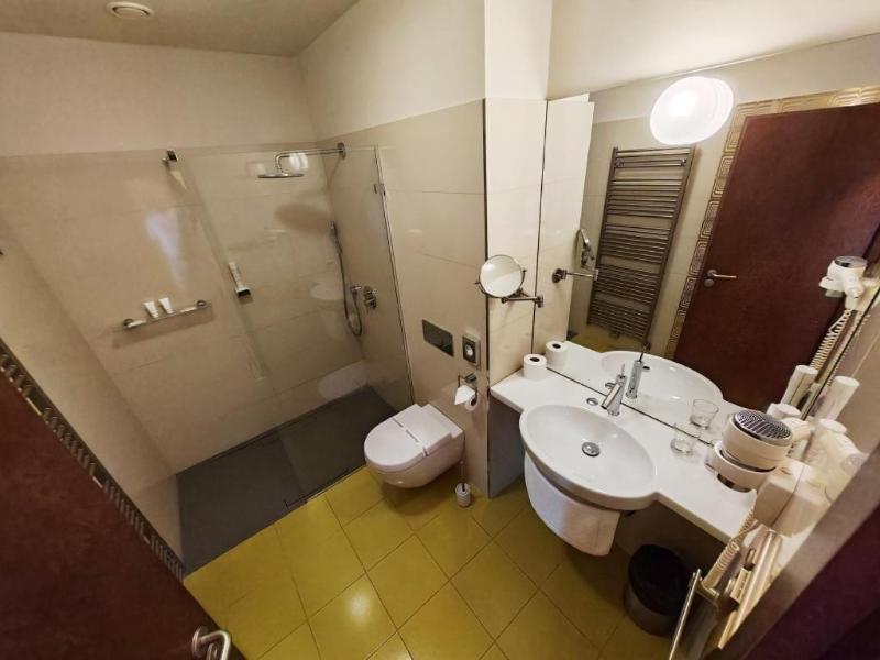 Hotel Rajska Zahrada image
