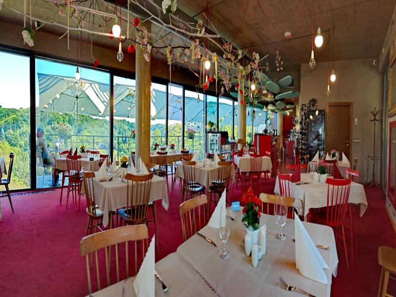 Hotel Rajska Zahrada image