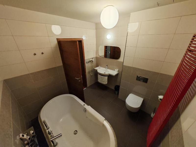 Hotel Rajska Zahrada image