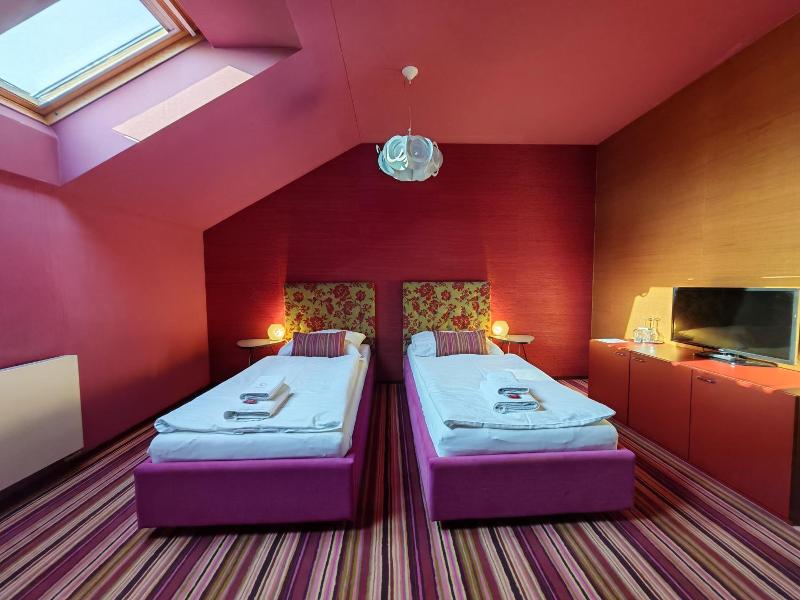 Hotel Rajska Zahrada image