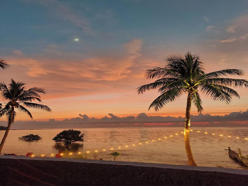Reef Beach Resort image