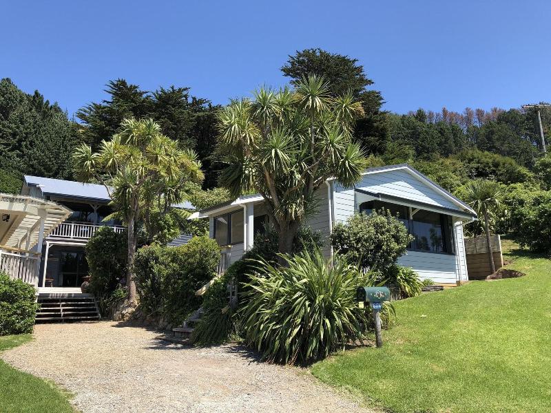 French Pass Beachfront Villas — photo 2
