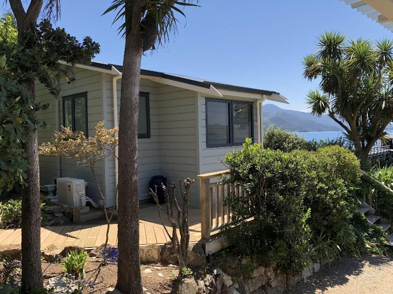French Pass Beachfront Villas — photo 3