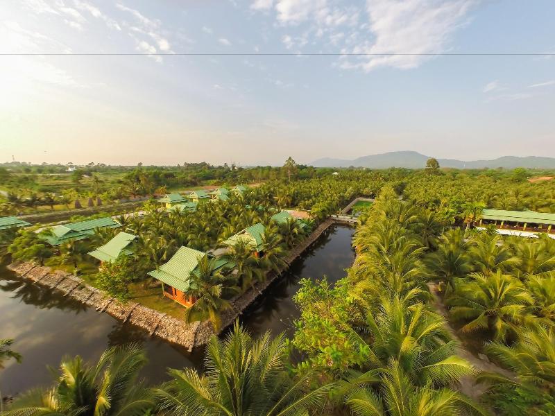 Coconut Resort image