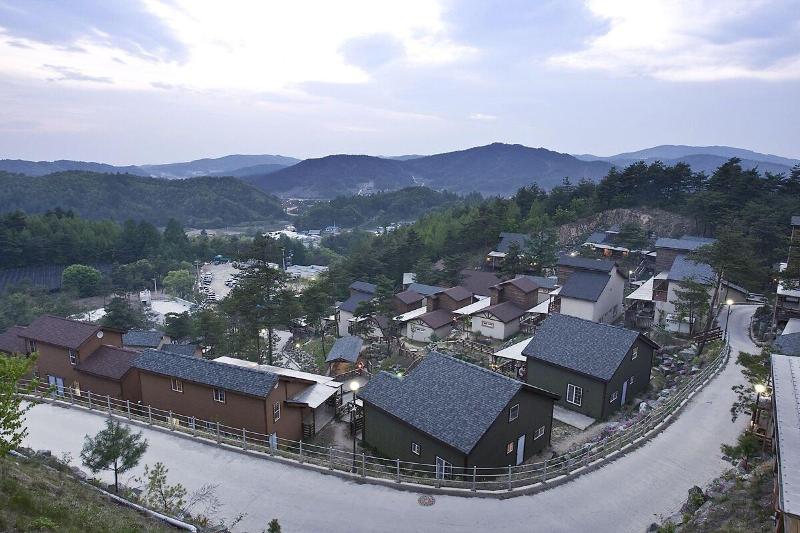 Hyundai Soo Resort Hoengseong image