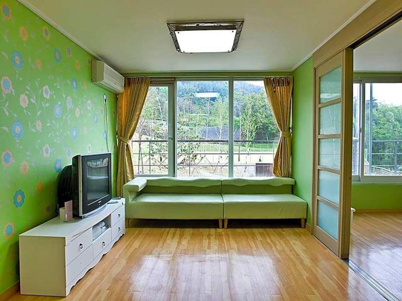Hyundai Soo Resort Hoengseong image