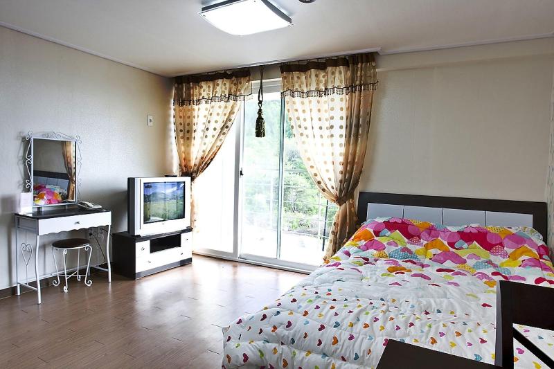 Hyundai Soo Resort Hoengseong image