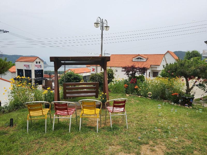 Meinheim image