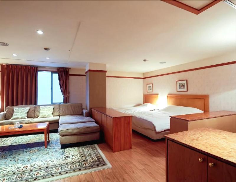 Gimcheon Park Tourist Hotel image