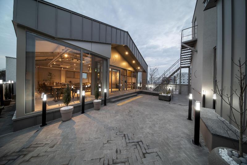 Centro Hotel image