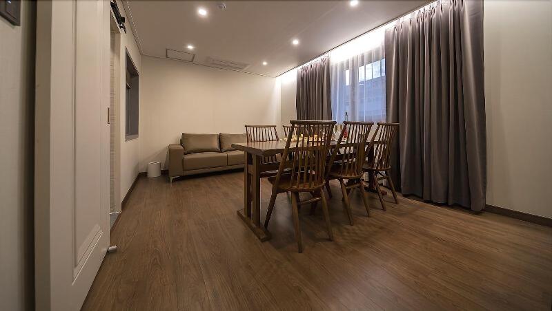 Centro Hotel image