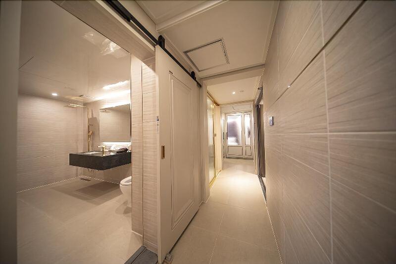 Centro Hotel image