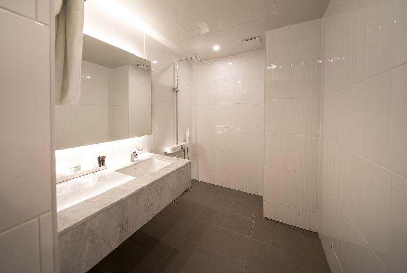 Centro Hotel image