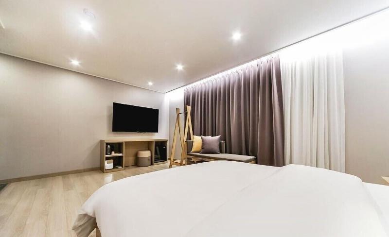 Centro Hotel image
