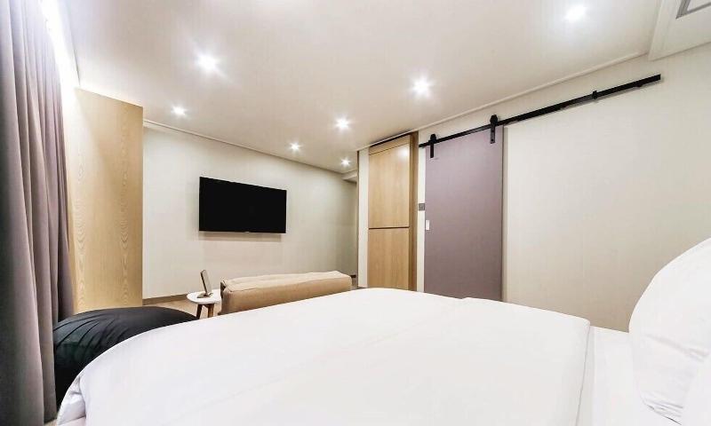 Centro Hotel image