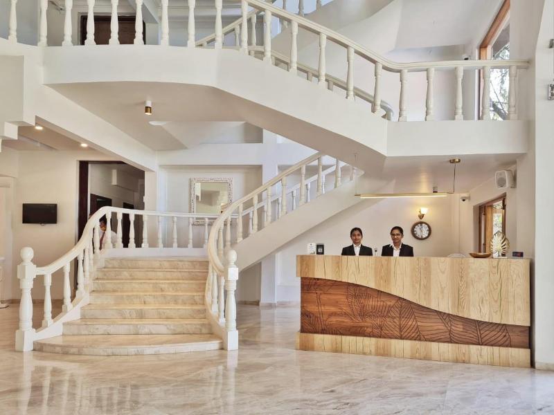 The Pavillion Hotel image