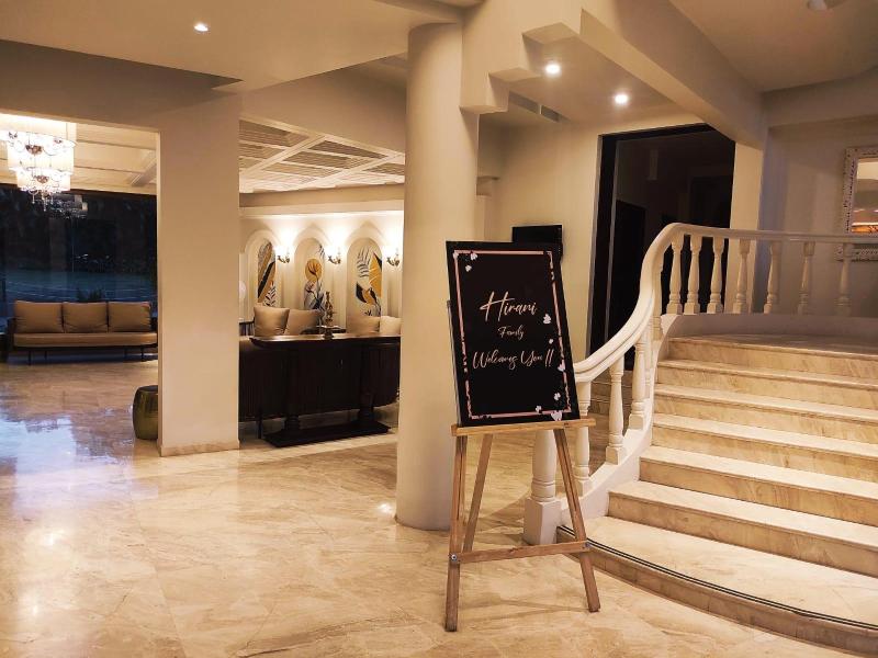 The Pavillion Hotel image