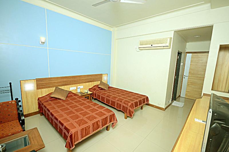 The Pavillion Hotel image